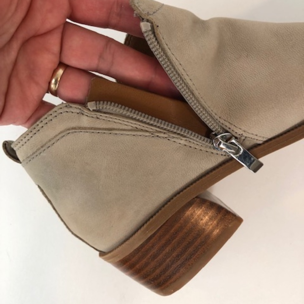 Franco Sarto Suede Ankle Boots Sz 7 - Picture 4 of 13